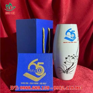 Lọ hoa gốm bát tràng