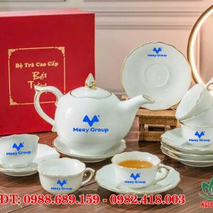 Bộ ấm trà sứ trắng Bát Tràng