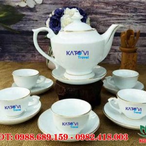 Bộ ấm trà sứ trắng Bát Tràng