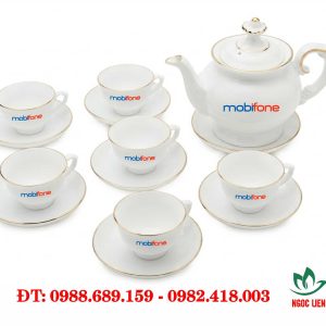 Bộ ấm trà sứ trắng Bát Tràng