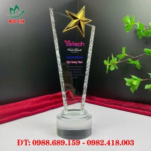 Kỷ niệm chương pha lê